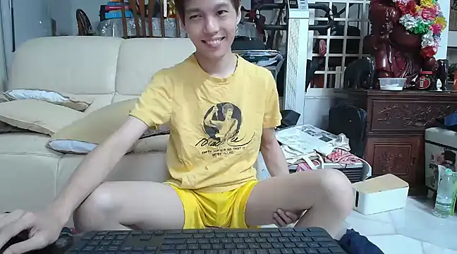 Snapshot of andrewooi chatting on March 2025 12:35:02 PM andrewooi online show from March 2025 12:35:02 PM