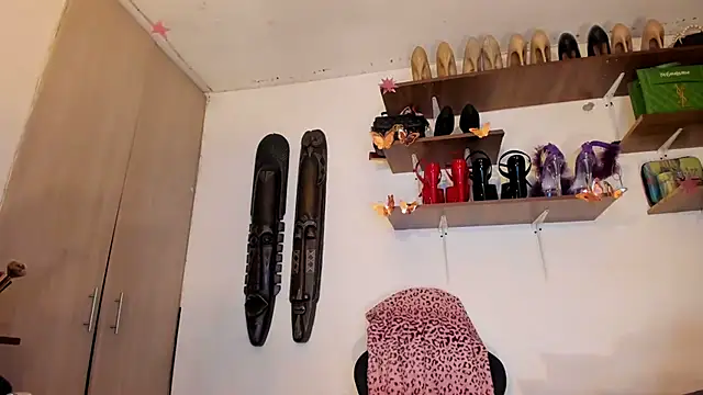 Snapshot of sashasweethot chatting on October 2025 01:26:01 AM sashasweethot online show from October 2025 01:26:01 AM