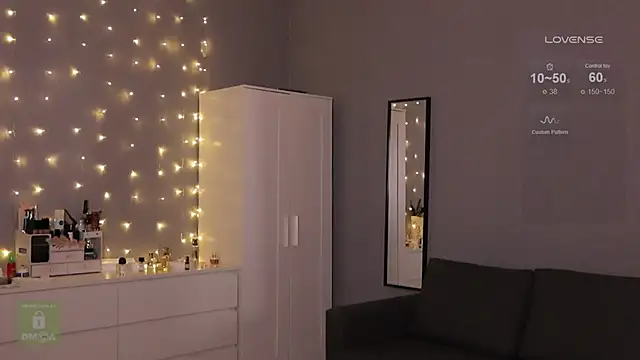 Hit-girl- online show from February 2025 06:42:02 PM