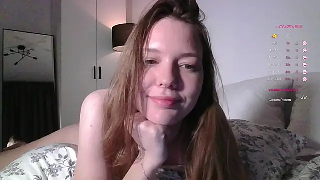 Hit-girl- online show from March 2025 07:38:01 PM