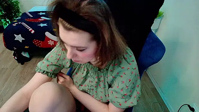 CranberryHot online show from March 2026 11:39:01 AM