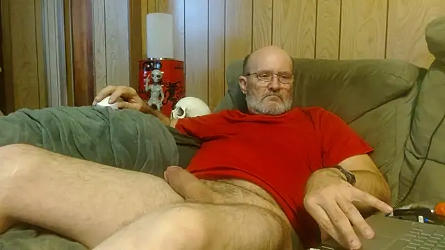 Snapshot of snickers1 chatting on October 2025 03:08:02 PM snickers1 online show from October 2025 03:08:02 PM