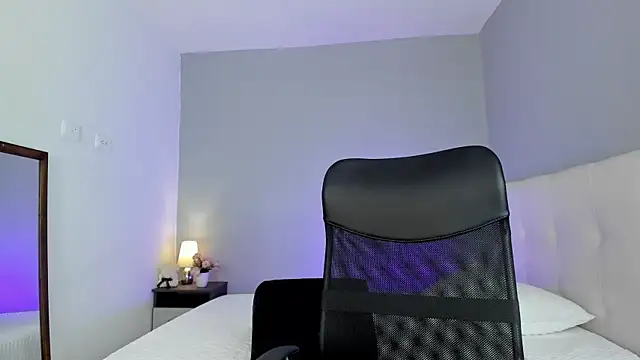 NataliaBuiles online show from March 2025 08:45:02 PM