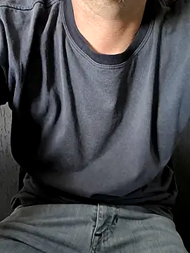 Snapshot of Leo_Big chatting on February 2026 11:50:01 AM Leo Big online show from February 2026 11:50:01 AM