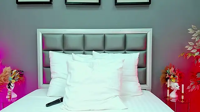 Snapshot of Rachel_Quinn_ chatting on March 2025 04:41:02 AM Rachel Quinn online show from March 2025 04:41:02 AM