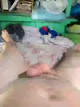 Snapshot of Alvaro2017 chatting on January 2025 04:23:01 PM Alvaro2017 online show from January 2025 04:23:01 PM