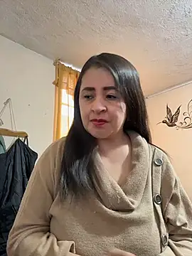 Snapshot of latinfemale chatting on June 2026 09:48:01 PM latinfemale online show from June 2026 09:48:01 PM