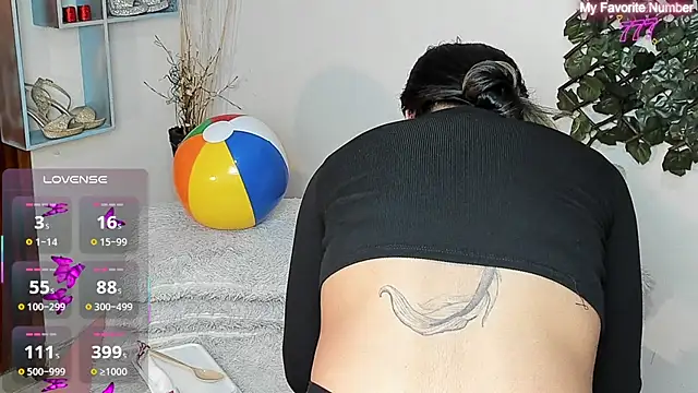 DestinyHills online show from March 2026 12:27:01 PM