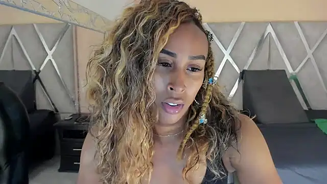 CarameloCeron online show from February 2025 06:26:01 PM