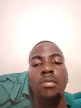 Snapshot of Jheronn28 chatting on November 2025 08:03:01 PM Jheronn28 online show from November 2025 08:03:01 PM