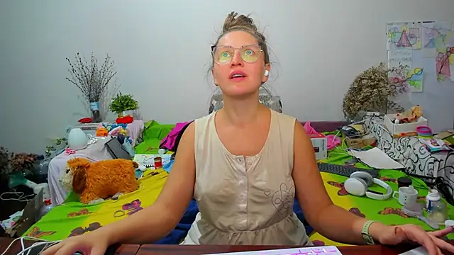 IamYourNarcotic online show from December 2024 05:02:01 PM