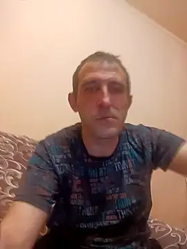 Snapshot of ZDRAVKICH chatting on January 2025 02:51:01 AM ZDRAVKICH online show from January 2025 02:51:01 AM