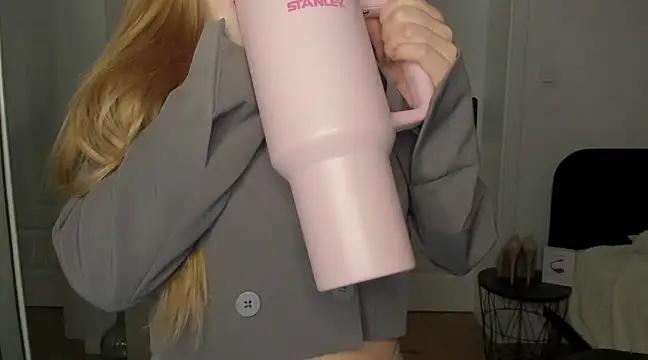 sexyCoralie online show from February 2025 06:06:01 PM