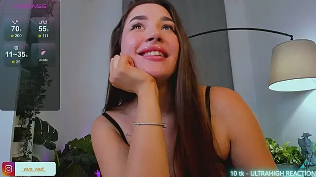 Snapshot of _Eva_Rose_ chatting on January 2025 04:52:02 PM  Eva Rose  online show from January 2025 04:52:02 PM