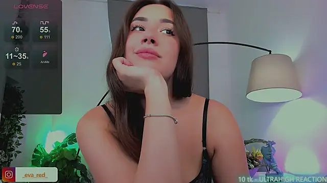 Snapshot of _Eva_Rose_ chatting on February 2025 01:50:02 PM  Eva Rose  online show from February 2025 01:50:02 PM