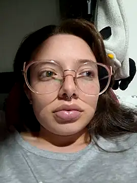 linda-schmidt online show from December 2025 02:10:02 AM