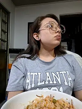 linda-schmidt online show from December 2025 09:23:02 PM