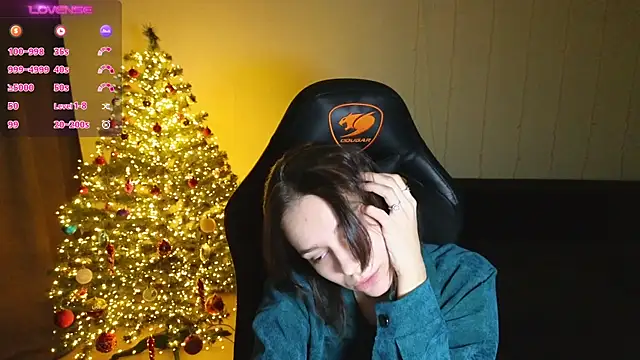 Snapshot of alyssa_sweet chatting on January 2025 12:11:01 AM alyssa sweet online show from January 2025 12:11:01 AM