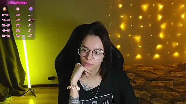 Snapshot of alyssa_sweet chatting on January 2025 09:49:02 AM alyssa sweet online show from January 2025 09:49:02 AM