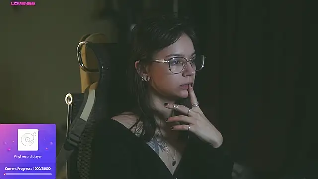 Snapshot of alyssa_sweet chatting on September 2025 05:11:02 AM alyssa sweet online show from September 2025 05:11:02 AM