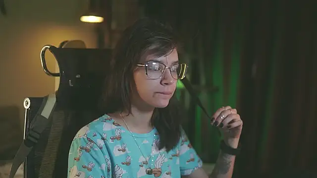 Snapshot of alyssa_sweet chatting on October 2025 04:08:02 AM alyssa sweet online show from October 2025 04:08:02 AM