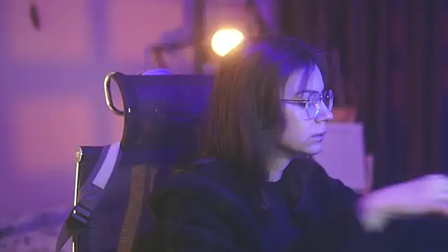 Snapshot of alyssa_sweet chatting on December 2025 06:07:02 AM alyssa sweet online show from December 2025 06:07:02 AM