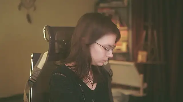 Snapshot of alyssa_sweet chatting on February 2026 04:43:02 AM alyssa sweet online show from February 2026 04:43:02 AM