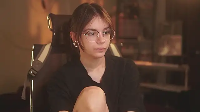 Snapshot of alyssa_sweet chatting on March 2026 04:29:01 AM alyssa sweet online show from March 2026 04:29:01 AM