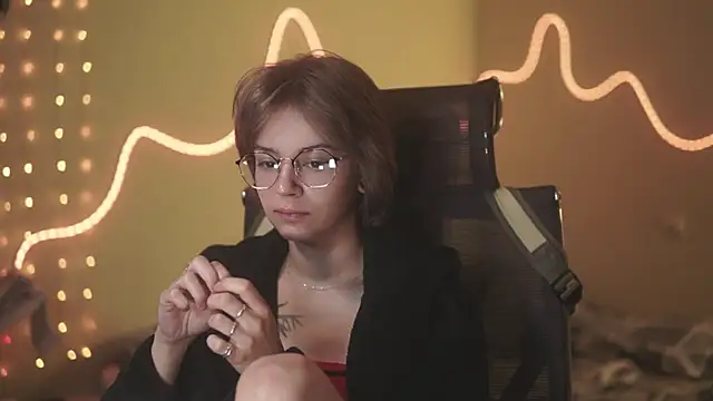 alyssa sweet online show from April 2026 03:53:02 AM