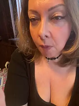 Snapshot of Alice_Sweetyyy chatting on March 2025 01:40:01 PM Alice Sweetyyy online show from March 2025 01:40:01 PM