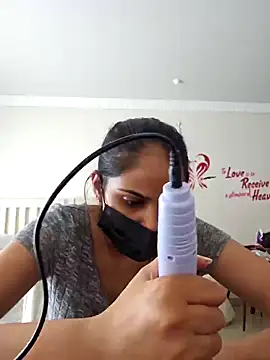 Snapshot of DirtySnowball69 chatting on January 2025 11:34:02 AM DirtySnowball69 online show from January 2025 11:34:02 AM