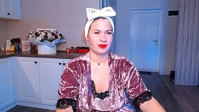 HotTiffani online show from September 2025 05:07:01 AM