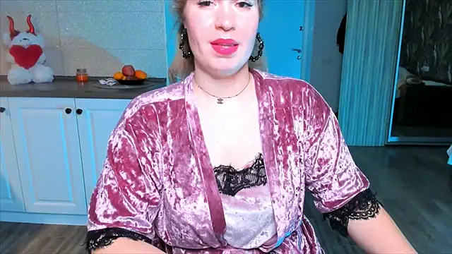 HotTiffani online show from November 2025 05:18:02 AM