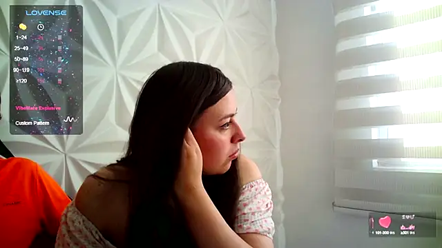 jerryandjessica online show from September 2025 08:10:01 PM