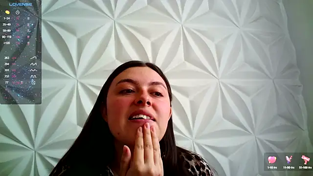 jerryandjessica online show from October 2025 06:28:02 PM