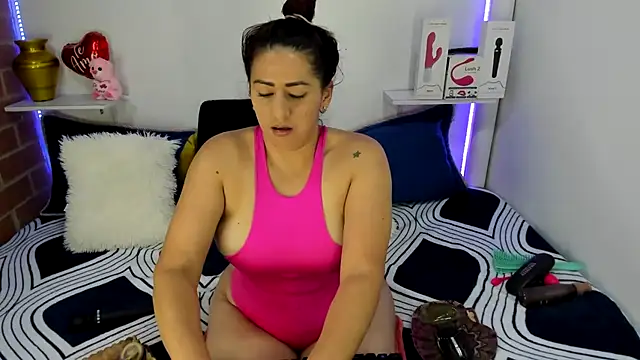 Snapshot of rukminilatin chatting on November 2025 05:17:02 AM rukminilatin online show from November 2025 05:17:02 AM