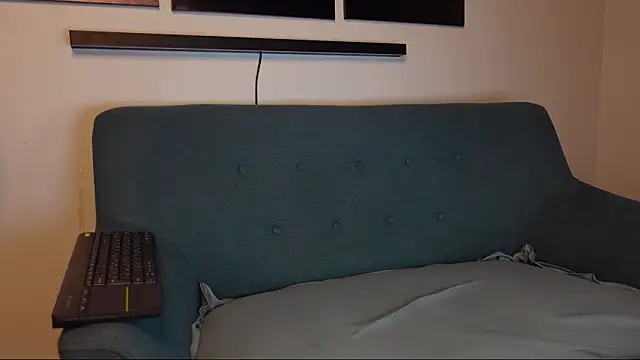 Snapshot of Tommy_Burnz chatting on February 2025 05:52:02 AM Tommy Burnz online show from February 2025 05:52:02 AM