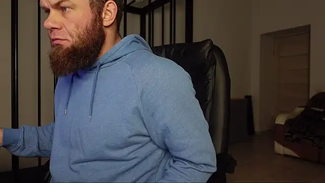 Snapshot of Tommy_Burnz chatting on February 2025 05:48:02 AM Tommy Burnz online show from February 2025 05:48:02 AM