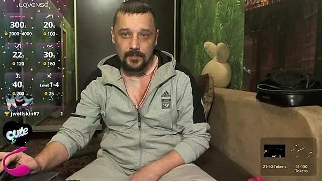 DanielOhCool online show from December 2024 11:25:02 AM