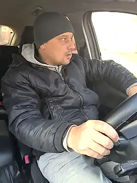 DanielOhCool online show from February 2025 11:57:02 AM