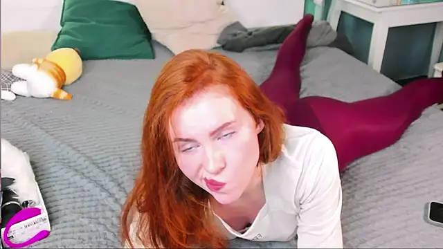 GingerArin online show from February 2025 02:44:01 PM