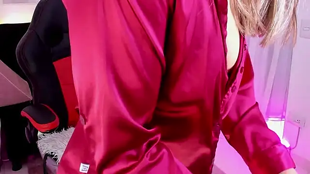 Snapshot of Gaby_Sexy_ chatting on February 2025 04:53:01 PM Gaby Sexy online show from February 2025 04:53:01 PM