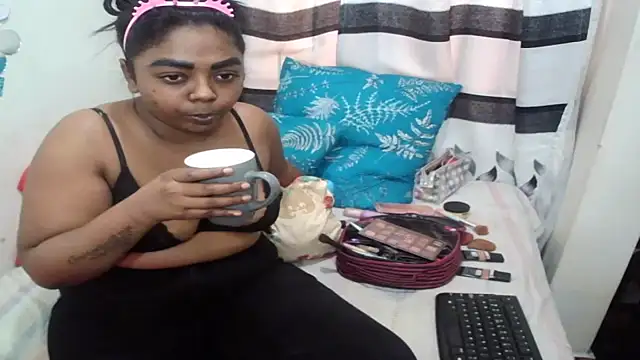 Snapshot of Indian_FireXX chatting on June 2026 06:10:02 AM Indian FireXX online show from June 2026 06:10:02 AM