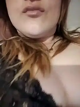 Snapshot of SWEETLUNA077 chatting on April 2026 06:56:02 PM SWEETLUNA077 online show from April 2026 06:56:02 PM