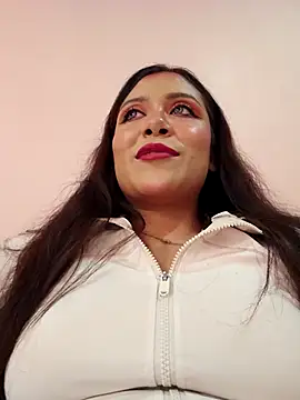 DORYY online show from April 2026 09:59:02 PM