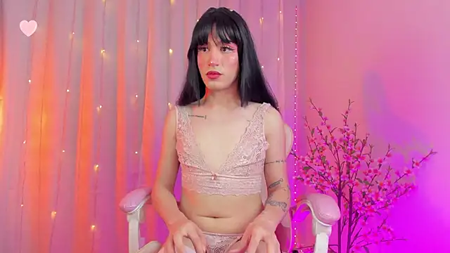 rosseblondee online show from November 2025 09:36:01 PM