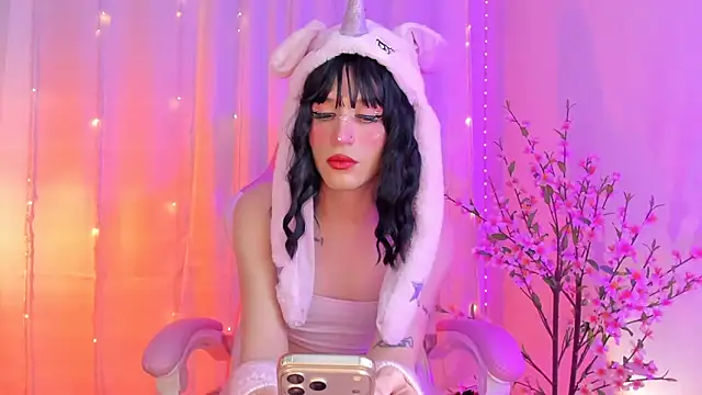 Snapshot of rosseblondee chatting on April 2026 08:36:02 PM rosseblondee online show from April 2026 08:36:02 PM