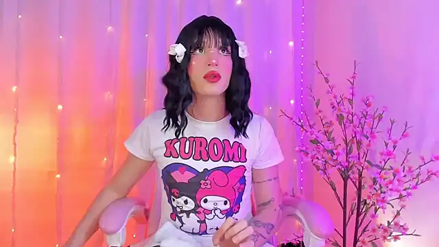 Snapshot of rosseblondee chatting on April 2026 09:15:01 PM rosseblondee online show from April 2026 09:15:01 PM