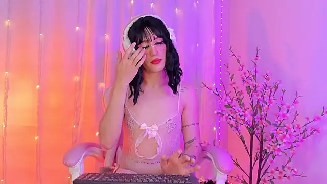 Snapshot of rosseblondee chatting on April 2026 09:29:02 PM rosseblondee online show from April 2026 09:29:02 PM