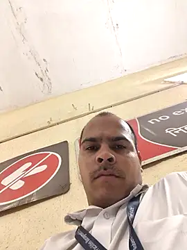 Snapshot of Vickyrajput009 chatting on April 2026 01:57:02 PM Vickyrajput009 online show from April 2026 01:57:02 PM